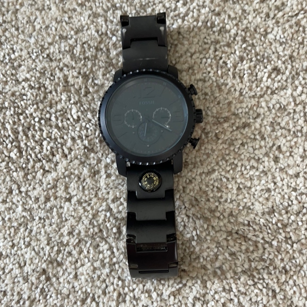 Fossil watch military style